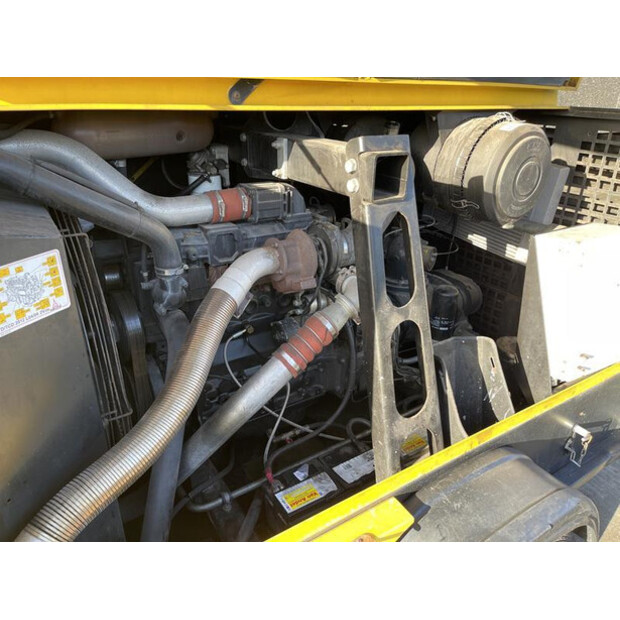 2011 Kaeser M 122 - N-45284804