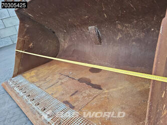 2021-liebherr-l566-45284830