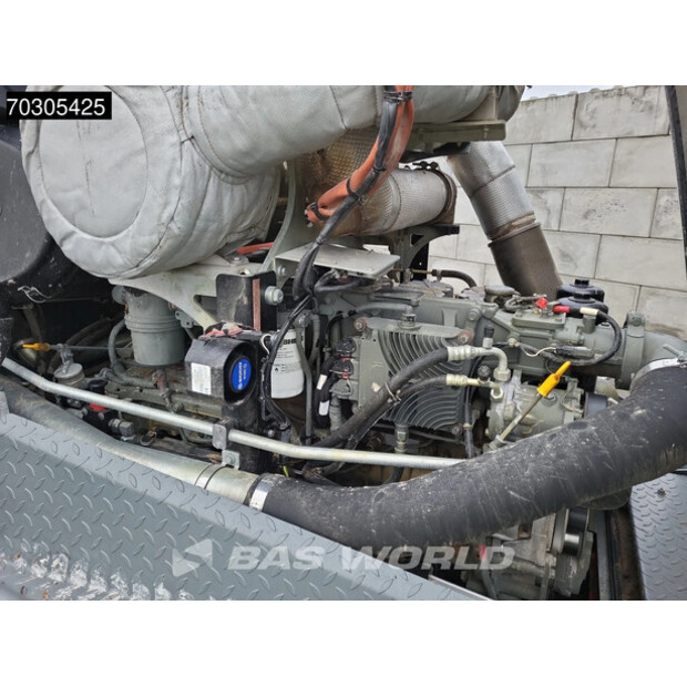 2021 Liebherr L566-45284838