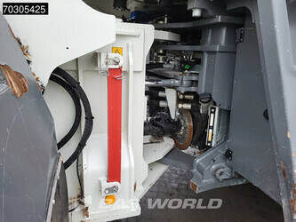 2021-liebherr-l566-45284846