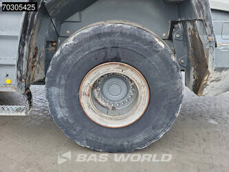 2021-liebherr-l566-45284848