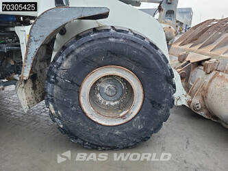 2021-liebherr-l566-45284850