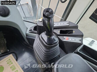 2021-liebherr-l566-45284853