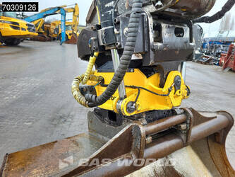 2014-komatsu-pc240lc-10-1412820-45284981