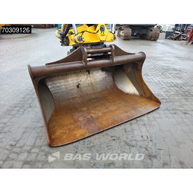 2014 كوماتسو PC240LC-10-45284982