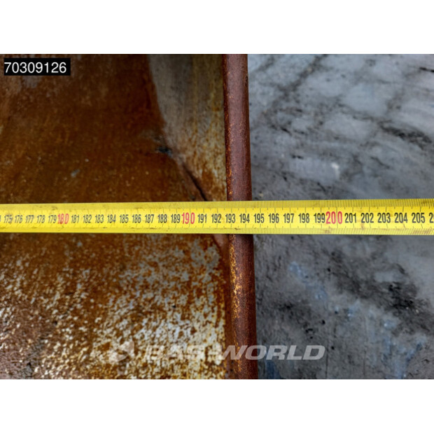 2014 كوماتسو PC240LC-10-45284983