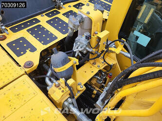 2014-komatsu-pc240lc-10-1412820-45284998