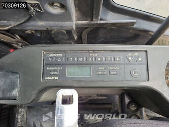 2014-komatsu-pc240lc-10-1412820-45285018