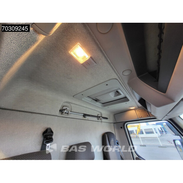 2017 DAF LF230-45285254