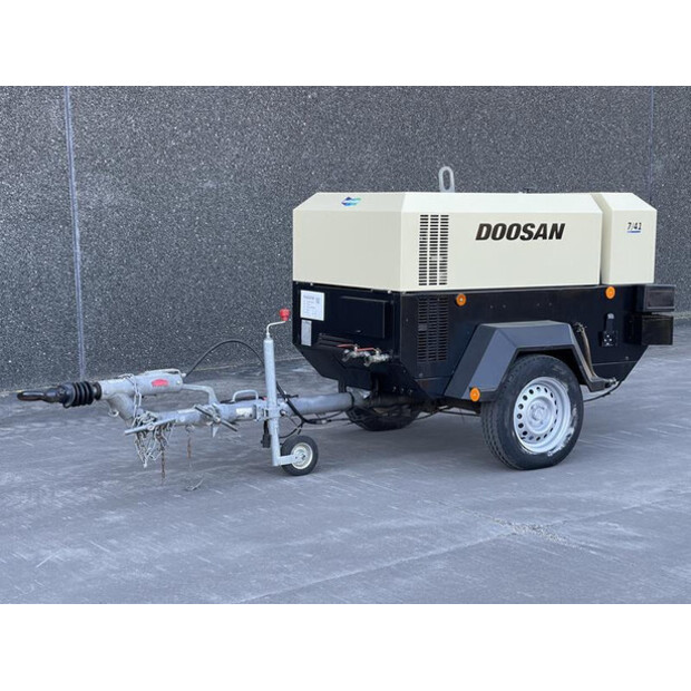 2016 INGERSOLL RAND 7 / 41 - N-45285368