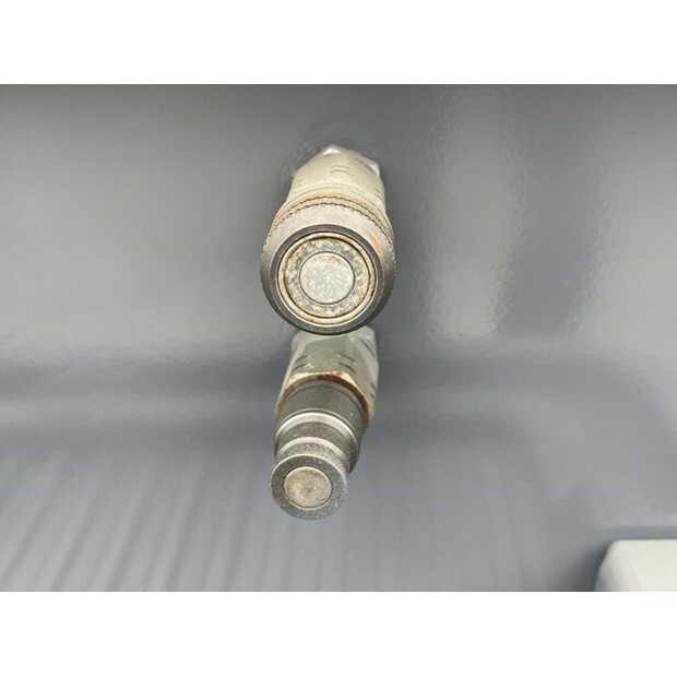 2013 أطلس كوبكو XAHS 347 CD - N-45285626