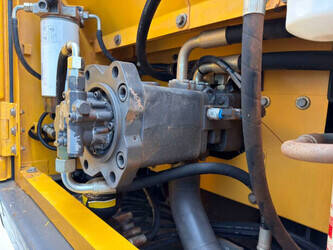 2015-volvo-ec220el-1412903-45286251