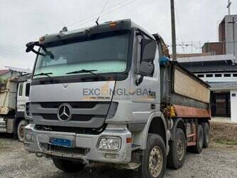 Image for Dump Trucks 2013 Mercedes-Benz 3844