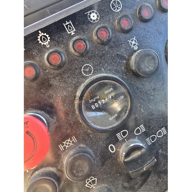 2010 Atlas Copco ROCKETBOOMERXL3C-45286497