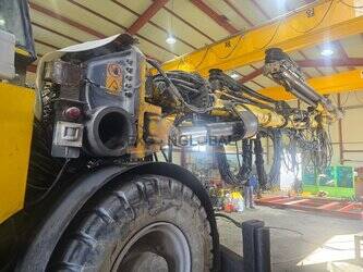 صورة ل جهاز حفر 2007 اطلس كوبكو ROCKET BOOMER L2C