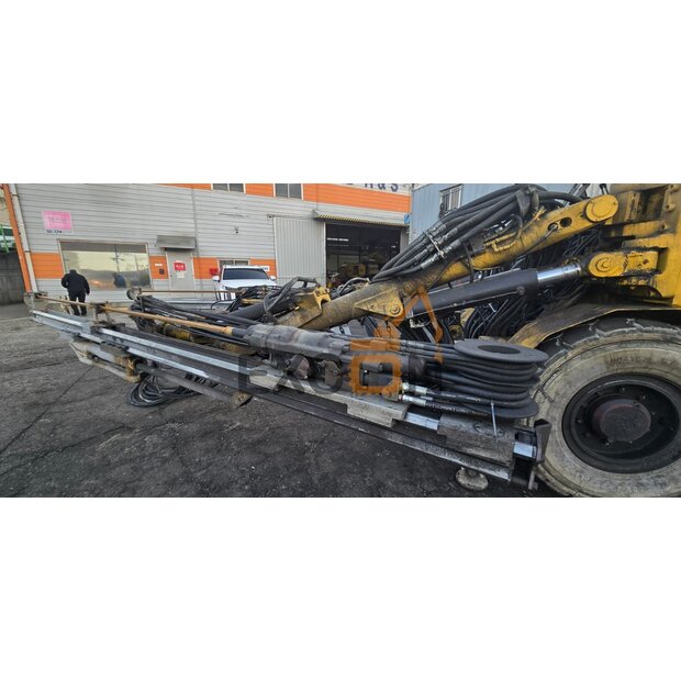 2000 Atlas Copco BOOMER 282-45286653