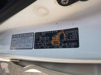 2010-hyundai-grand-starex-45286662