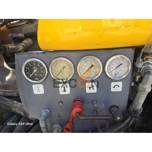 2011 اطلس كوبكو ROC T15-45286723