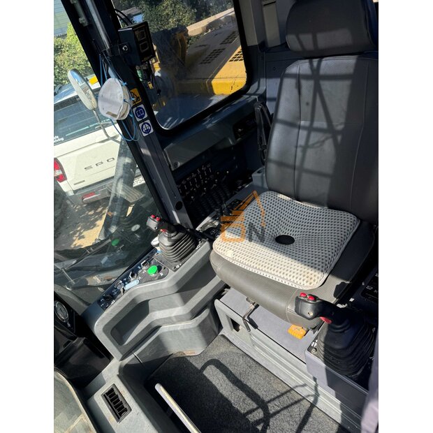 2020 اطلس كوبكو T45-45286830