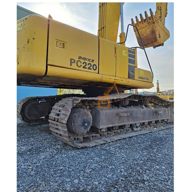 Komatsu PC220-6-45286846