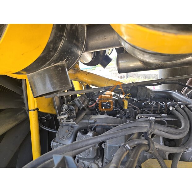 1994 Atlas Copco XRVS455-45287031