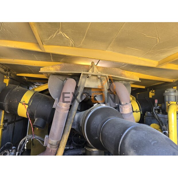 1994 اطلس كوبكو XRVS455-45287042