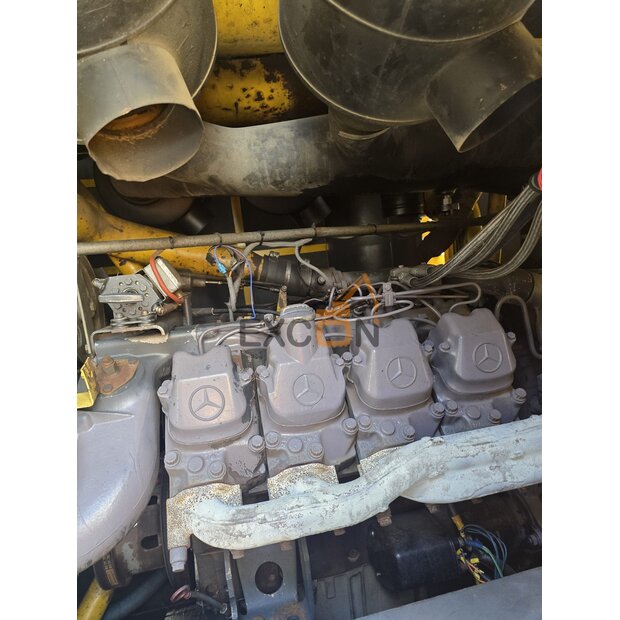 1994 اطلس كوبكو XRVS455-45287052