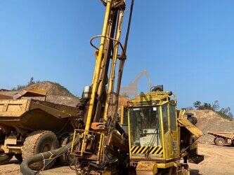 صورة ل جهاز حفر 1996 اطلس كوبكو ROC860HC