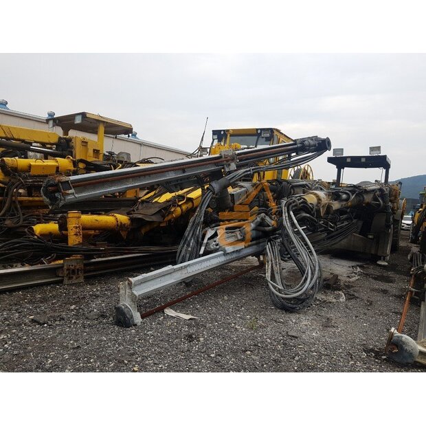 2004 Atlas Copco ROCKET BOOMER L2C-45287306