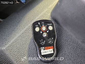 2018-mercedes-benz-atego-1524-1330405-45287766