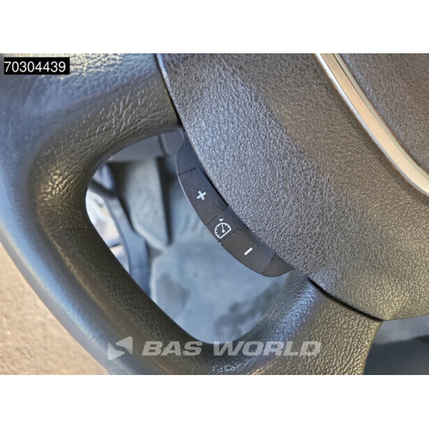 2021 Renault D210-45288235