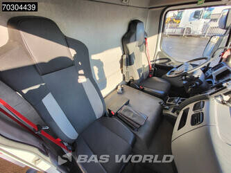 2021-renault-d210-1413026-45288240