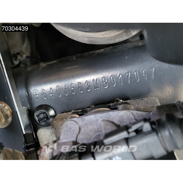 2021 Renault D210-45288244