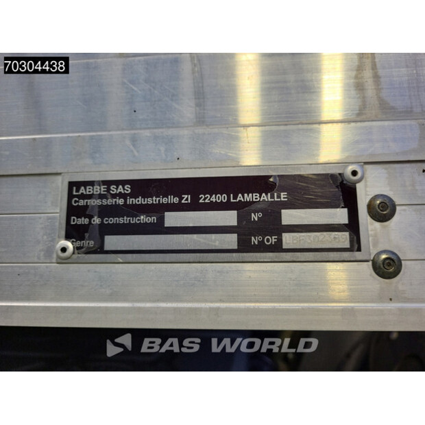 2020 Renault D210-45288263