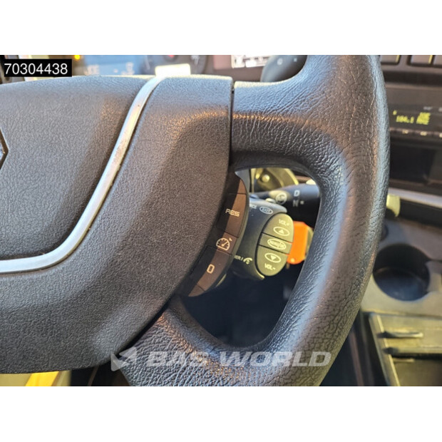 2020 Renault D210-45288272