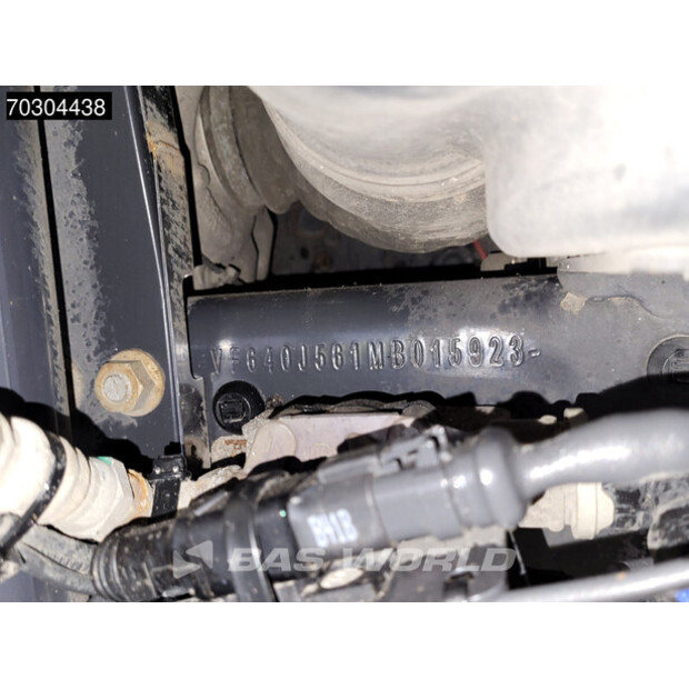 2020 Renault D210-45288281