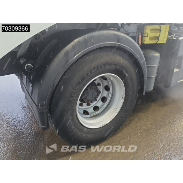 2016 داف CF 370-45288335