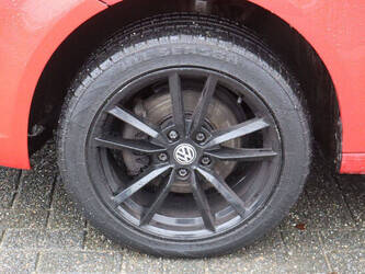 2015-volkswagen-caddy-1413052-45288952