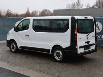 2019-renault-trafic-1413053-45288987