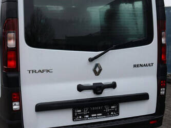 2019-renault-trafic-1413053-45288998