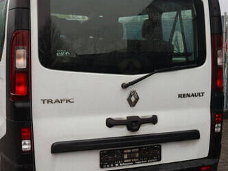 2019-renault-trafic-1413055-45289084