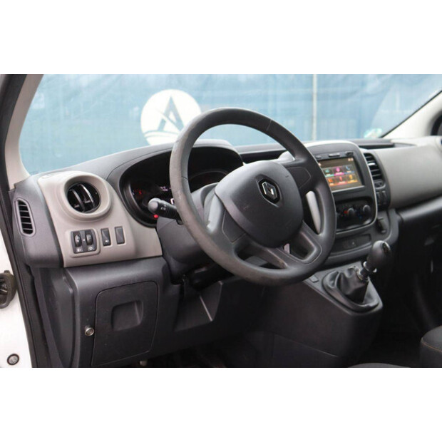 2019 Renault Trafic-45289091