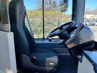 2011-heuliezbus-gx127-1413181-45303455