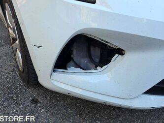 2020-renault-clio-1413192-45303545