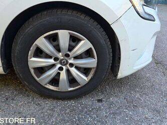 2020-renault-clio-1413192-45303551