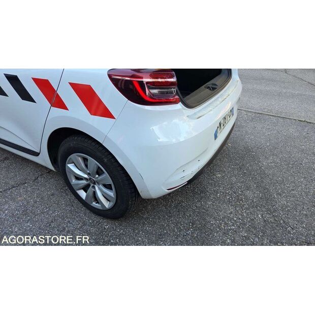 2020 Renault Clio-45303553