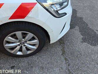 2020-renault-clio-1413200-45303653