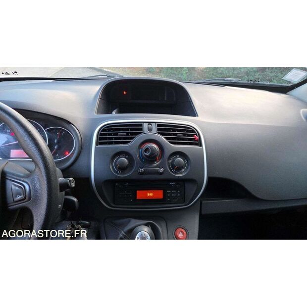 2021 Renault Kangoo-45303688