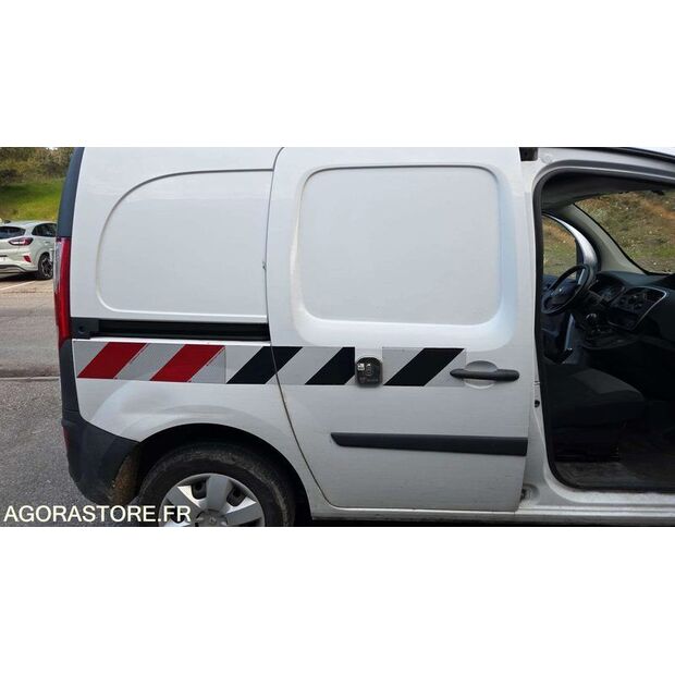 2021 Renault Kangoo-45303709