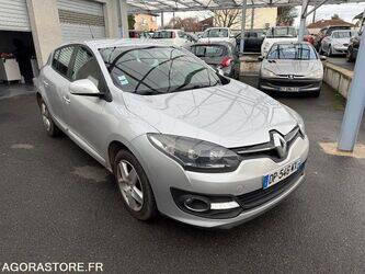 2015-renault-megane-1413206-45303756